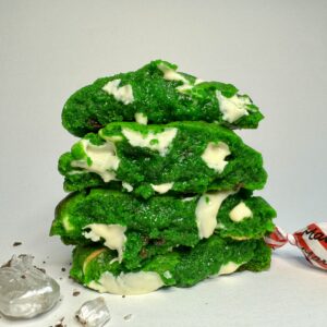 Marianne – piparmündi ja valge šokolaadiga käsitööküpsis | KuuKi Estonia