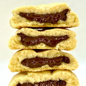 vnailjekupsis-kitkat-sokolaadikreemiga